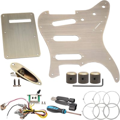 Stratocaster Gitaar Pickguard en Achterplaat Set met Bedrading, Potentiometer en Jack Socket voor Fender Stijl Gitaren, Bronzen Afwerking