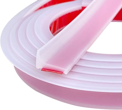 Zelfklevende Waterdichte Douche Splash Guard Strip van 1.2m voor Badkamer en Keuken - Silicone Waterstopper tegen Spatten en Lekken