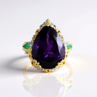 Cavill - Amethist Ring 925 Sterling Zilver - 14,08 ct Peervormig Braziliaanse Amethist - 0,38 ct Smaragd - Elegante Druppelvorm