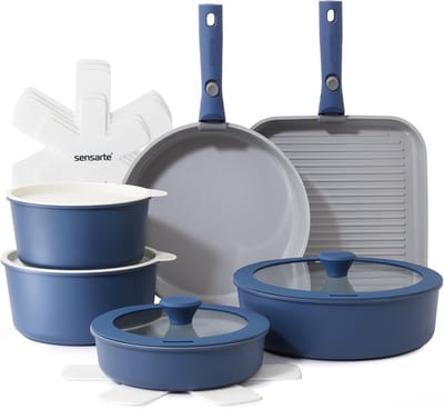 Pannenset - 17-delig - Keramische Pannenset Inductie - Afneembare Handgreep - Keramische Anti-aanbaklaag - Stapelbaar - Ovenbestendig - PFAS-vrij - PFOA-vrij - Kookpannen & Koekenpannen - Ruimtebesparend - Gas & Elektrisch - Marine Blauw - 17 stuks