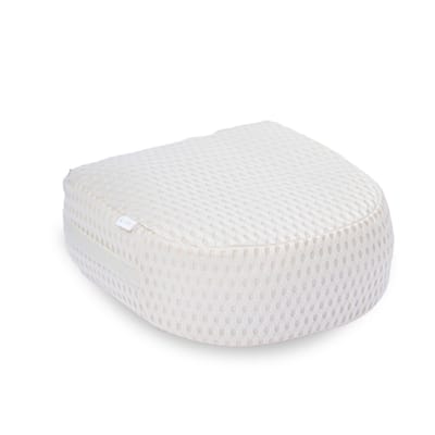 LIVIN' Spa Zitje - Whirlpools - Spa Kussen - Spa Zitkussen - Spa Zitverhoger - Badkussen - Badkussens voor in Bad - Hottub Accessoires - Geschikt voor Spa, Jacuzzi, Hottub - Erg Zacht & Comfortabel - Uitwasbaar - Blijft op Bodem - 38x30x12 CM - Beige