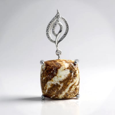Cavill - 15,47 ct Braziliaanse Magnesiet Hanger - 925 Sterling Zilver - 14 Witte Topaas Pavé - Luxe Handgemaakte Kussen Cabochon