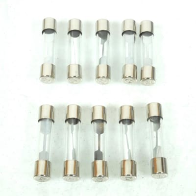 Pièce électrique diverse RSM pour Auto fusible en verre 7.5A Neuf