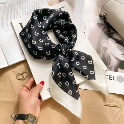 Zijden sjaal-stijl zijden sjaal voor dames - Kleurblokkenprint - Fris en delicaat - Decoratieve shawl over shirts L7310 - Donkerzwart 70*70 CM