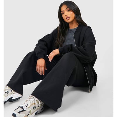 boohoo Dames Petite Zip Through Bomber Trainingspak met Rechte Pijpen | Zwart | Maat: Small