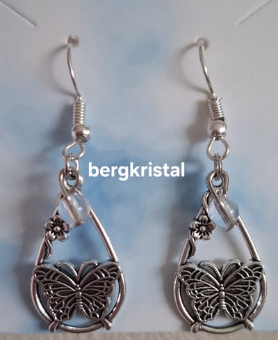 "Bergkristal" Waterduppel / Vlinder Oorbellen