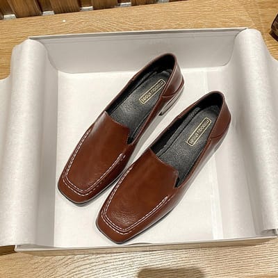 Kleine leren schoenen Dames Britse stijl Nieuwe Japanse zacht leer Dikke hak Enkelschoenen Alles-match Retro Middenhoge hak Loafers 40