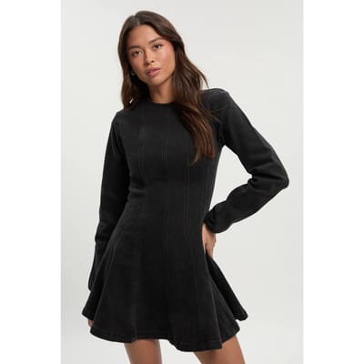 boohoo Dames Denimjurk met lange mouwen en naaddetails | Washed Black | Maat: 6