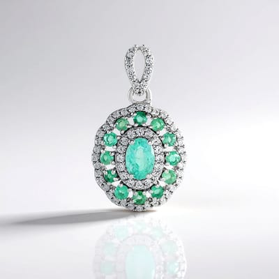 Cavill - Luxe Hanger 925 Sterling Zilver Geplatineerd - Colombiaanse Ovale Smaragd 0,47ct + 12 Smaragden 0,35ct - Pavé Zirkonia 0,54ct
