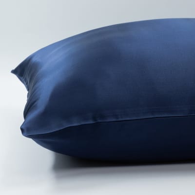 2x Zijden Kussensloop 50x60cm Blauw Ritssluiting 19 Momme - Kussensloop set - Luxe Silk Kussensloop 100% moerbei zijde - Zijde kussensloop - Silk Heaven - 50x60cm / Ritssluiting