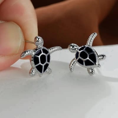 Boucles d'oreilles Tortue de Mer Mignonne Exquise Boucles d'oreilles Puces Animal Mignon Colorées Créatives Pour Femmes Filles Bijoux Tendance Cadeaux black
