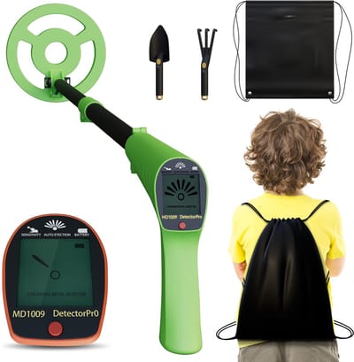 NAIZY Metaaldetector Metaaldetector voor kinderen Set inclusief schep & eg met vijf tanden & draagtas Metaaldetector metaaldetector met LCD-scherm + geluidstips, voor kinderen, beginners, MD1009 Groen