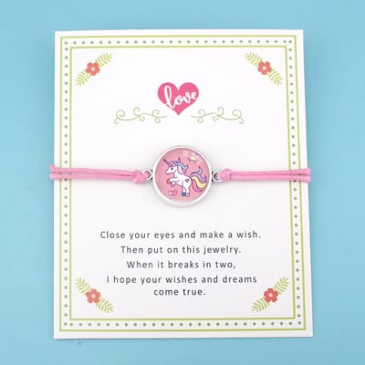 Manks Kids Collections ® Roze Armband x 2, Love armband - vriendinnen armband - cadeau voor een vriendin - Zilverig armband met een Roze Eenhoorn - Armband 30 cm