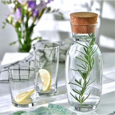 Glazen karaf met kurkstop voor water, sap, melk - 1000 ml