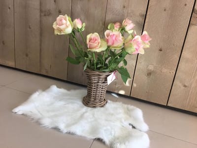 Rotan Vaas Smal - 16x20 cm - KOBOO Grey - Landelijke Decoratieve Vaas - Geschikt voor Bloemen - Decoshoppen.nl