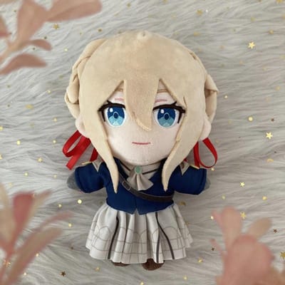 Peluches Anime Violet Evergarden 20cm Personnage de Dessin Animé Cosplay Mignon Doux Oreiller Rempli Cadeau d'Anniversaire 20cm