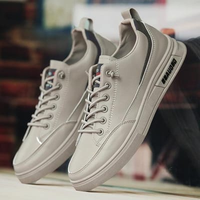 Baskets pour hommes, chaussures de sport respirantes et décontractées, chaussures de course, de plein air, de voyage, de fitness, vulcanisées 43 kaki