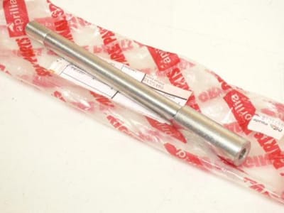 voorwielas voor aprilia 600 pegaso motorfiets 1990 - 1992 ap8125490 nieuw