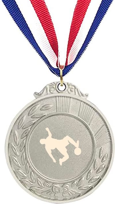 Akyol - voetbal medaille zilverkleuring - Voetbal - beste voetballer - gepersonaliseerd met naam voor jongens en meisjes - sport - bal - cadeau