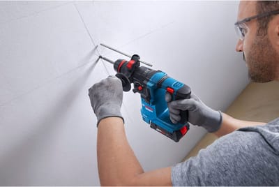 Bosch - accudraaihamer met ONECHUCK GBH - 18V-18 X Solo - 0611927100