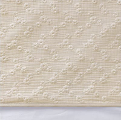 BINK Bedding Ledikantlaken Esmee ecru 100 x 150 cm - laken voor ledikant - lakentje - babylaken - mousseline - katoen - hydrofiel - borduur - bloemen