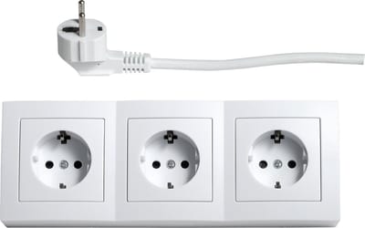 McPower "Flair" Hoekstekkerdoos - 3 stopcontacten - Stekkerblok met 2 meter kabel- Randaarde - Wit