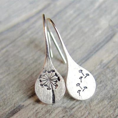 Vintage Zilveren Kleur Paardenbloem Dangle Oorbellen Voor Vrouwen Delicate Gesneden Plant Drop Oorbellen Boho Verloving Bruiloft Sieraden gray