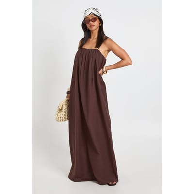 boohoo Dames Petite Linnen Maxi Jurk Met Volledige Zakdetails | Chocoladebruin | Maat: 38
