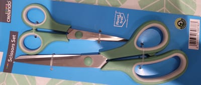 Crelando Set met 3 Scharen - Roestvrij staal RVS schaar - Ergonomisch handvat voor een veilige en comfortabele grip - Veelzijdig gebruik - Gemakkelijk te gebruiken - Scherpe roestvrijstalen messen