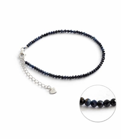 Saffier Armband Dames – 925 Zilveren Slot – 2 mm Kralen – Verstelbaar 17–20 cm – Edelsteen Armband - Armband – Kleine kralenarmband – Saffier armband - Saffier
