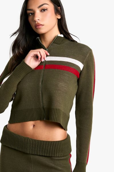 boohoo Dames Ribgebreide highneck trui met ritssluiting en opgevouwen tailleband in uitlopende broek | Khaki | Maat: Small