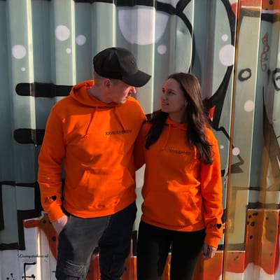 Oranje hoodie set koppel Koningsdag-romeinse cijfers en initialen op de mouw-Sweater met capuchon set met romeinse cijfers en initialen-Maat S