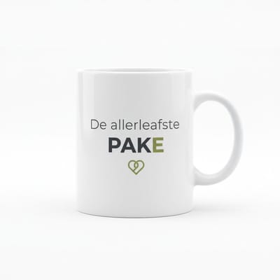 De Allerliefste Pake Mok – Hart Design – Witte Keramische Koffiemok 330 ml