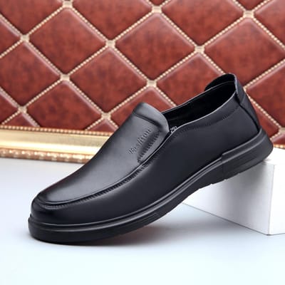 Nieuwe Stijl Heren Toplaag Koeienhuid Casual Erwten Schoenen Echt Leer Instappers Herenschoenen Antislip Middelbare Leeftijd en Oudere Papa Schoenen 44 black