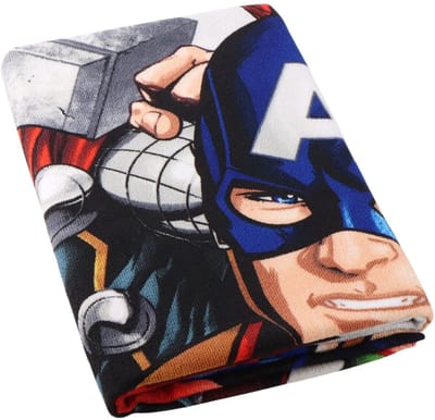 Marvel Avengers Strandlaken – 70x140 cm – Kinder Strandlaken – Hulk Iron Man Captain America