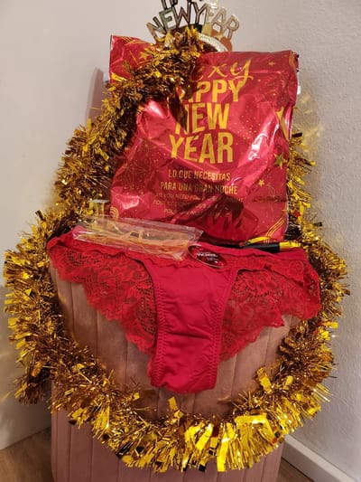 Promise - Sexy Happy New Year Brazilian Pakket - maat M - Rood