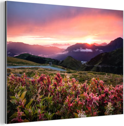 Aluminium schilderij 80x60 cm - Wanddecoratie metaal - Bloemen - Bergen - Landschap - Nacht - Lucht - Roze - Metalen muurdecoratie woonkamer - Decoratie industrieel - Foto op dibond - Industriële accessoires slaapkamer
