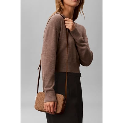 Calvin Klein Emblem All-over Print Jacquard Bag Cornstalk Taglia: OS | Borse a tracolla Outlet | Donna