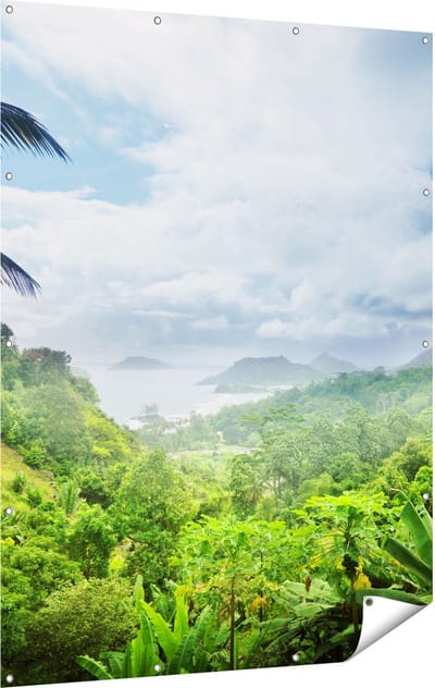 Gards Tuinposter Jungle Uitzicht op de Seychellen - 120x160 cm - Tuindoek - Tuindecoratie - Wanddecoratie buiten - Tuinschilderij