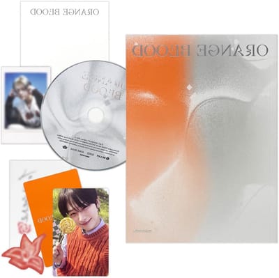 ENHYPEN - [ORANGE BLOOD] (Card A + Card B + Message + Photo Sticker + Drawing Sticker + Postcard + 2 Pin Badges + 4 Extra Photocards + Photo Book + CD-R)