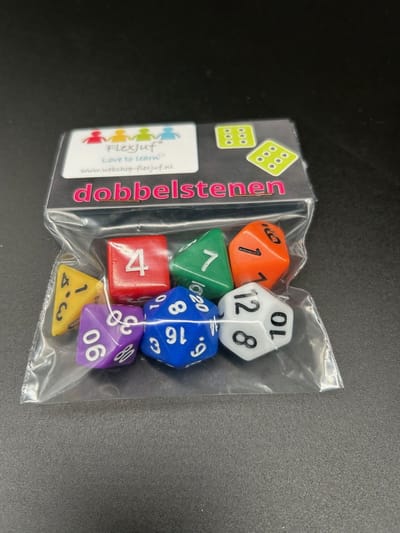 Set van 7 dobbelstenen