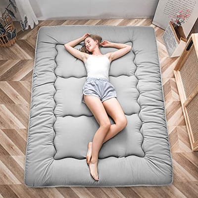 Vloermatras en futon voor stapelbed, opvouwbare en oprolbare slaapmat