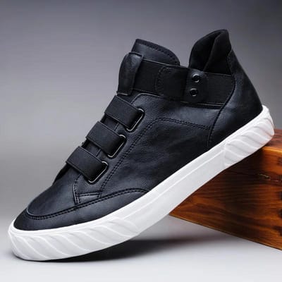 Herenschoenen van leer Nieuwe Koreaanse trend Comfortabele loafer Britse mode Heren high top sneakers Mocassins Zapatos De Hombre 38 black