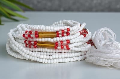 AfricanFabs® Waist Beads / Afrikaanse Heupketting - Obasi - Wit (Traditioneel niet-elastisch koord) - 3 in 1 Buikketting - Taille ketting