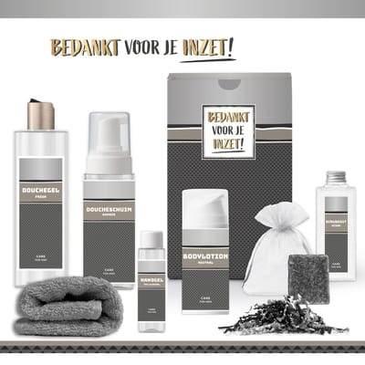 Geschenkset “Bedankt voor je inzet!” - 7 producten - 850 gram - Triomf Cosmetica | Luxe Cadeaubox voor hem Wellness Pakket man Giftset Collega Cadeaupakket Werknemer Vrijwilliger Gift Kerst Kerstcadeau Cadeau Set Relatiegeschenk Goud Zilver