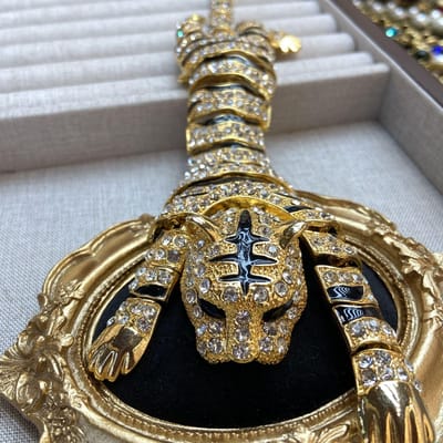 Overdreven Dames Meisjes Grote Mode Volledig Kristal Tijger Badges Broche Vintage Klassiek Dame Strass Dierlijke Pin Accessoires gray