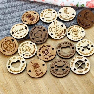 Houten Etiketten - Gepersonaliseerde Tags - Ambachtelijke Projecten - Lasergegraveerd Ontwerp - 50 Stuks 25mm - Natuurlijk Hout