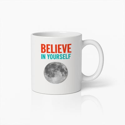 Geloof in Jezelf Motivatie Mok 330ml – Inspirerende Quote Koffiebeker met Maan Ontwerp