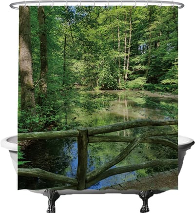 Ulticool Douchegordijn - Natuur Brug Water - 180 x 200 cm - met 12 Ringen Wit - semi Transparant - anti Schimmel - Groen