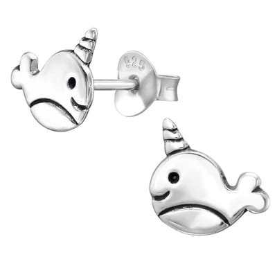 Joy|S - Zilveren walvis oorbellen - 8 x 8.5 mm - whalecorn - egaal zilver geoxideerd - vis kinderoorbellen